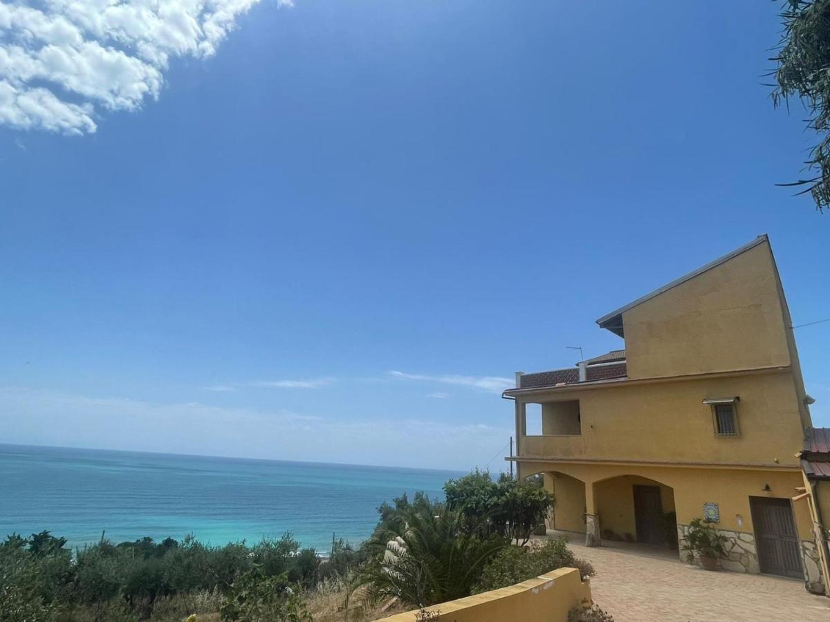 Villa Yellow House Licata Εξωτερικό φωτογραφία