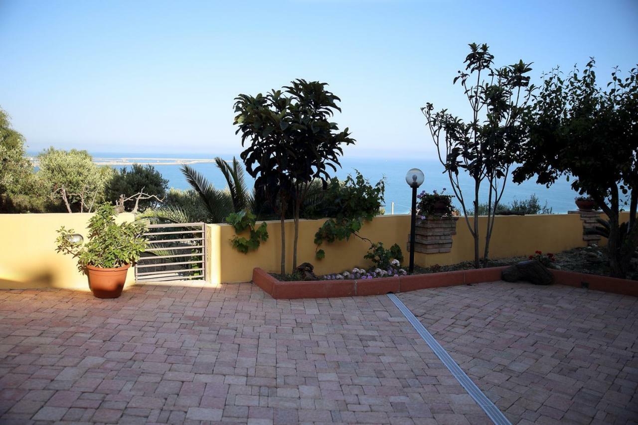 Villa Yellow House Licata Εξωτερικό φωτογραφία
